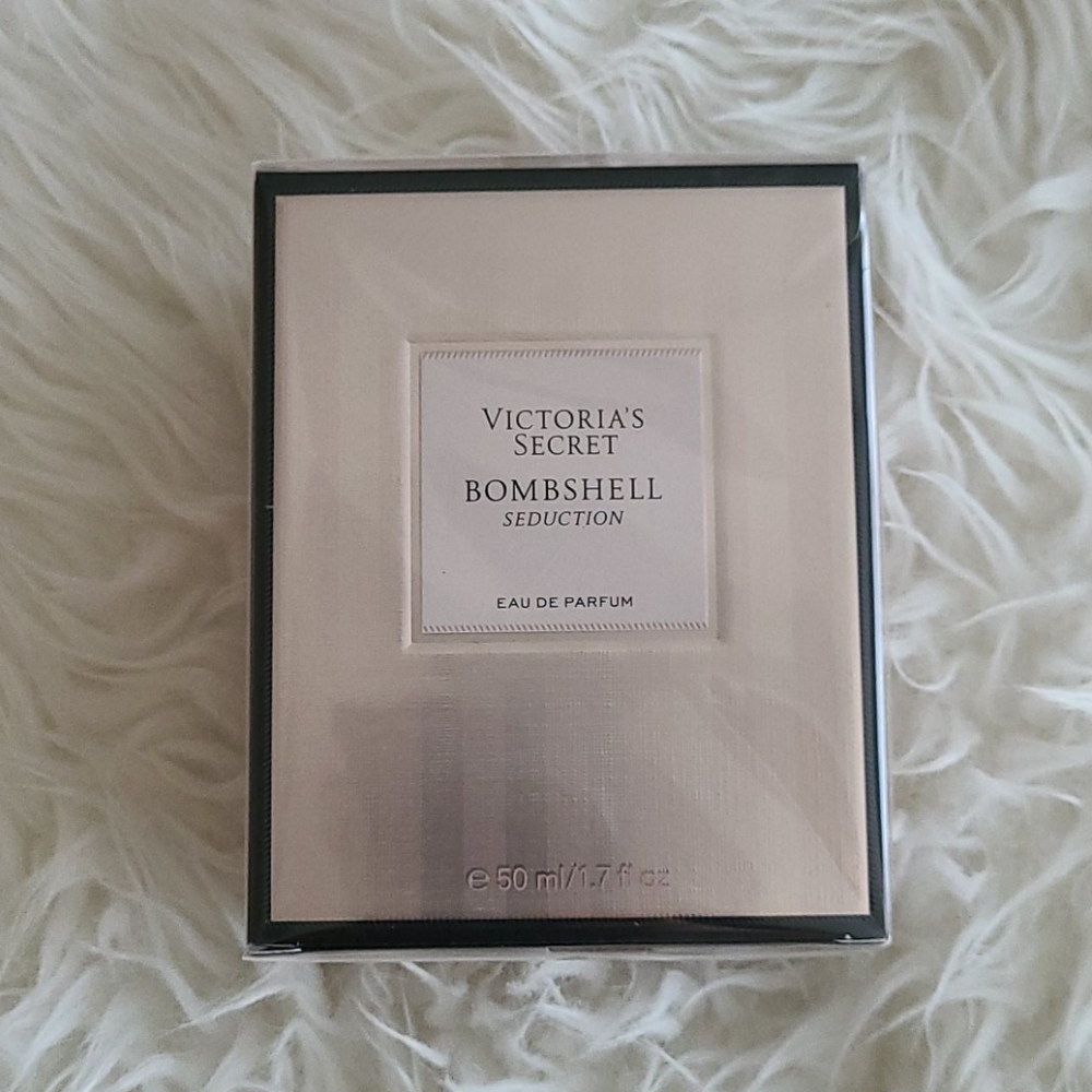 Victoria's Secret Bombshell Seduction